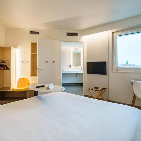 Ibis Styles Strasbourg Stade De La Meinau Exterior photo